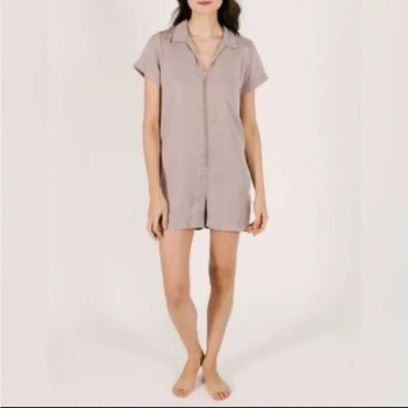 SMASH+TESS Shorty Zip Up Overall Barely Blush Pink Jumpsuit - Picture 3 of 7